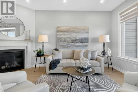 737 Maverick Crescent Ottawa ON K2S 2X1