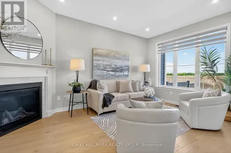 737 Maverick Crescent Ottawa ON K2S 2X1