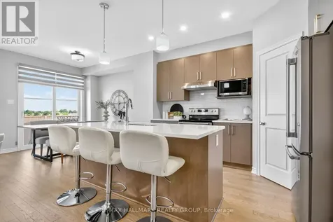 737 Maverick Crescent Ottawa ON K2S 2X1