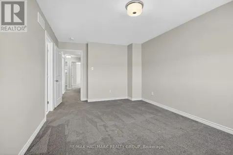 737 Maverick Crescent Ottawa ON K2S 2X1