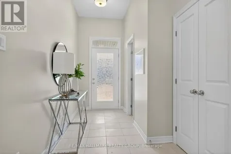 737 Maverick Crescent Ottawa ON K2S 2X1
