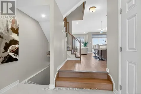 737 Maverick Crescent Ottawa ON K2S 2X1
