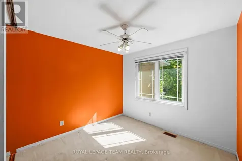 8 Mannington Court Ottawa ON K2J 4A1