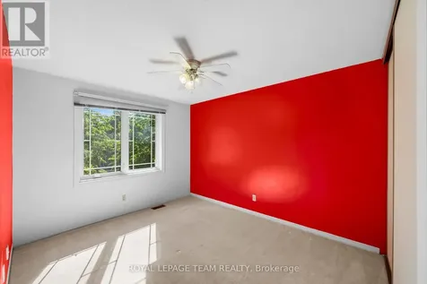 8 Mannington Court Ottawa ON K2J 4A1