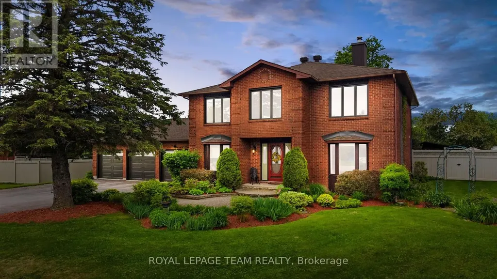 7009 Quinnfield Way Ottawa ON K4P 1B7