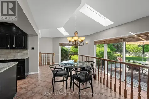 7009 Quinnfield Way Ottawa ON K4P 1B7