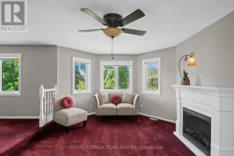 7009 Quinnfield Way Ottawa ON K4P 1B7