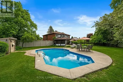 7009 Quinnfield Way Ottawa ON K4P 1B7