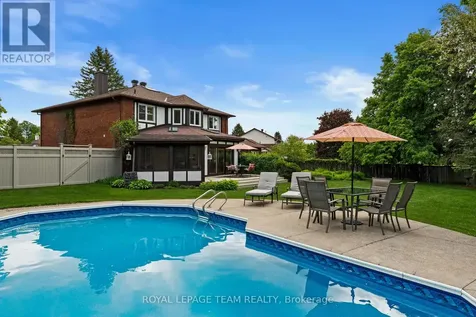 7009 Quinnfield Way Ottawa ON K4P 1B7