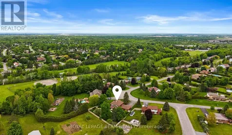 7009 Quinnfield Way Ottawa ON K4P 1B7
