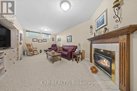 494 Lawler Crescent Ottawa ON K4A 3Y4