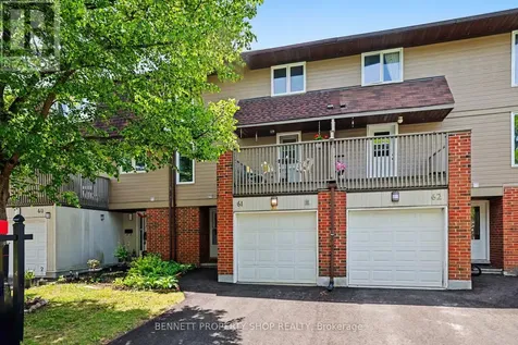 3205 Uplands Drive Ottawa ON K1V 9T4