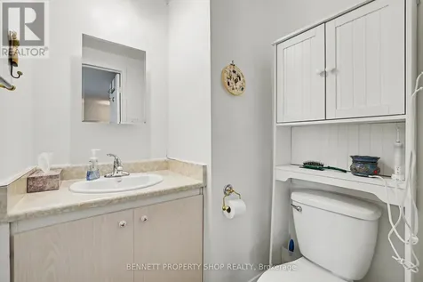 3205 Uplands Drive Ottawa ON K1V 9T4