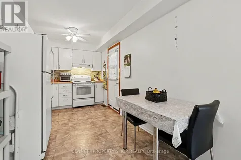 3205 Uplands Drive Ottawa ON K1V 9T4