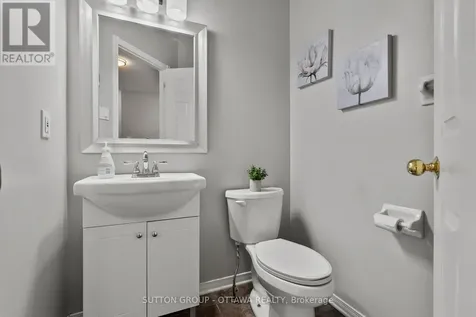 4105 Wolfe Point Way Ottawa ON K1V 1P3