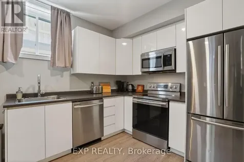215 Columbus Avenue Ottawa ON K1K 1P7