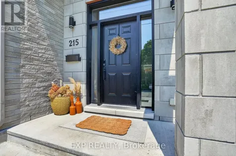 215 Columbus Avenue Ottawa ON K1K 1P7