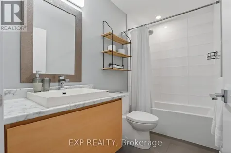 215 Columbus Avenue Ottawa ON K1K 1P7