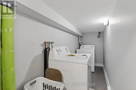 215 Columbus Avenue Ottawa ON K1K 1P7