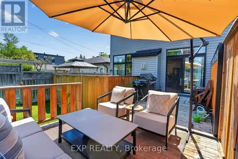 215 Columbus Avenue Ottawa ON K1K 1P7