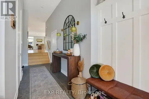 215 Columbus Avenue Ottawa ON K1K 1P7