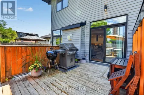 215 Columbus Avenue Ottawa ON K1K 1P7