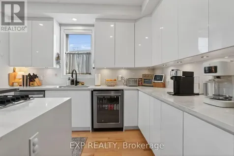 215 Columbus Avenue Ottawa ON K1K 1P7