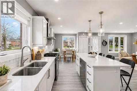 86 Carlyle Drive Kitchener ON N2P 1P5