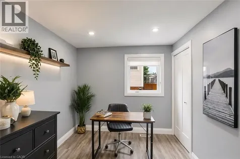 86 Carlyle Drive Kitchener ON N2P 1P5