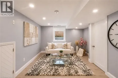 86 Carlyle Drive Kitchener ON N2P 1P5