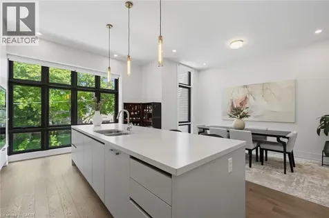 2280 Sovereign Street Oakville ON L6L 0H9