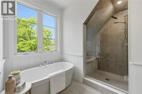 2280 Sovereign Street Oakville ON L6L 0H9