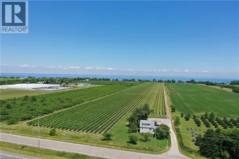 3705 Service Road North Beamsville ON L3J 1J3