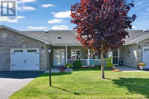 3 Garden Grove Crescent Wasaga Beach ON L9Z 0E6