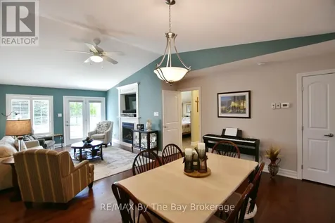 3 Garden Grove Crescent Wasaga Beach ON L9Z 0E6