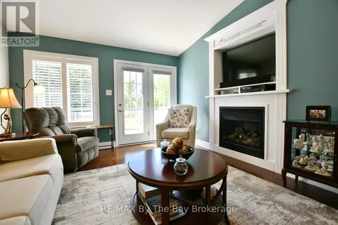 3 Garden Grove Crescent Wasaga Beach ON L9Z 0E6