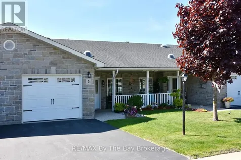 3 Garden Grove Crescent Wasaga Beach ON L9Z 0E6
