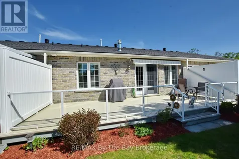3 Garden Grove Crescent Wasaga Beach ON L9Z 0E6