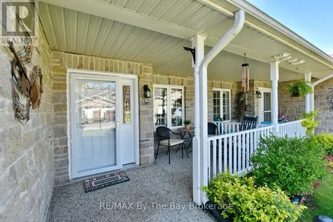 3 Garden Grove Crescent Wasaga Beach ON L9Z 0E6