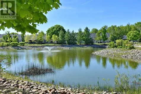 3 Garden Grove Crescent Wasaga Beach ON L9Z 0E6