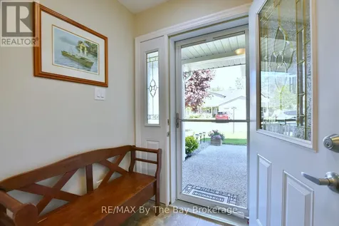 3 Garden Grove Crescent Wasaga Beach ON L9Z 0E6
