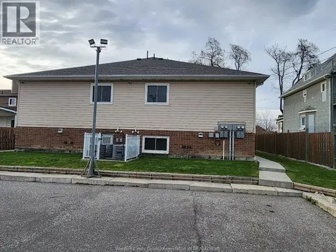 839 Assumption Windsor ON N9A 3B9