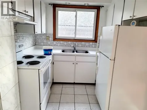 2240 Howard Avenue Windsor ON N8X 3V1