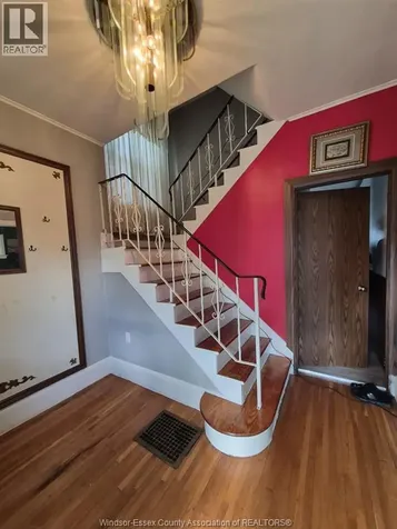 238 Belleview Avenue Windsor ON N8Y 2V9
