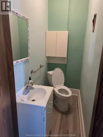 238 Belleview Avenue Windsor ON N8Y 2V9