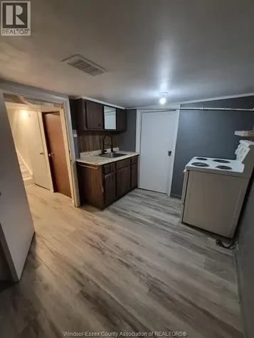 238 Belleview Avenue Windsor ON N8Y 2V9