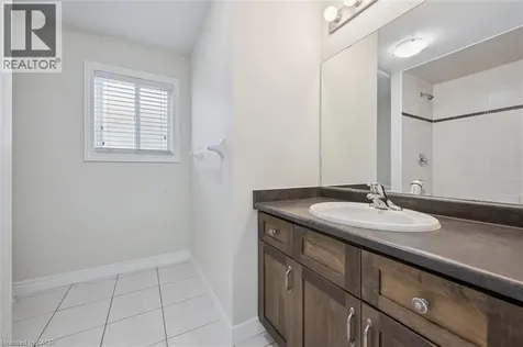 86 Upper Mercer Street Kitchener ON N2A 4N1