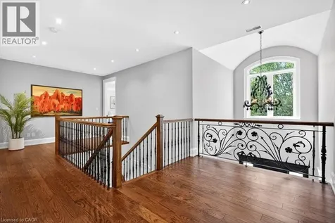 2470 Applewood Drive Oakville ON L6L 1V9