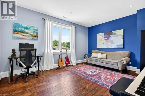 2470 Applewood Drive Oakville ON L6L 1V9