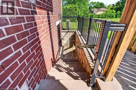 2470 Applewood Drive Oakville ON L6L 1V9
